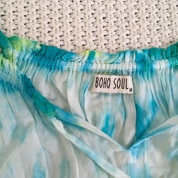 BoHo Soul Shoulder Show Blouse size Medium - Picture 3 of 4